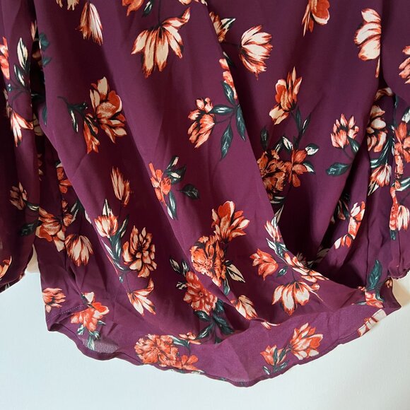 B-Wear Women's Dark Purple/Burgundy Floral 3/4 Sleeve Top, Size M - NEW - Picture 2 of 10